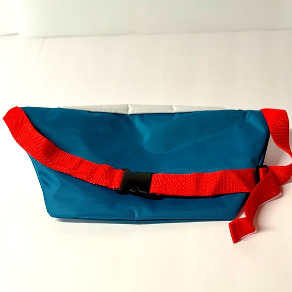 MLB Budweiser Fanny Pack - Picture 3 of 3